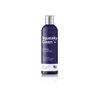 Equine America Squeaky Clean Whitening Shampoo 1ltr. --- Shampoo al profumo di bacche per un manto bianco e brillante.